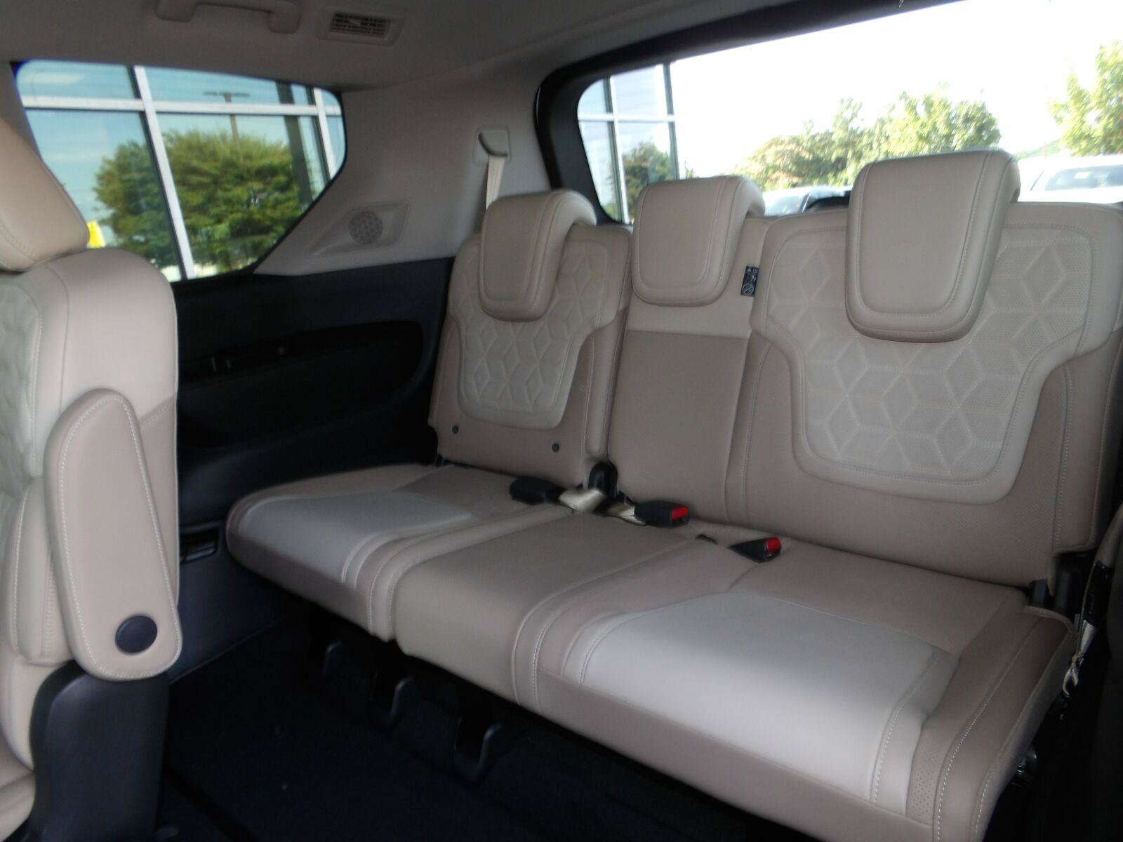 New 2026 Nissan Armada Platinum AWD/4WD image 16