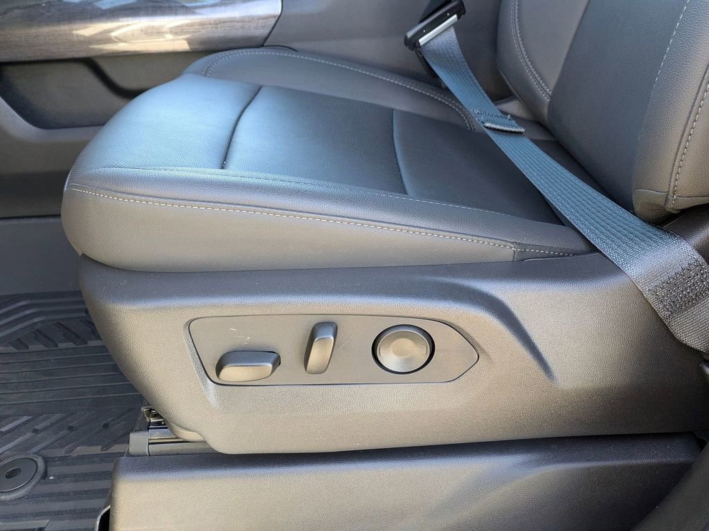 New 2026 Chevrolet Silverado 3500 LTZ w/ LTZ Plus Package image 16