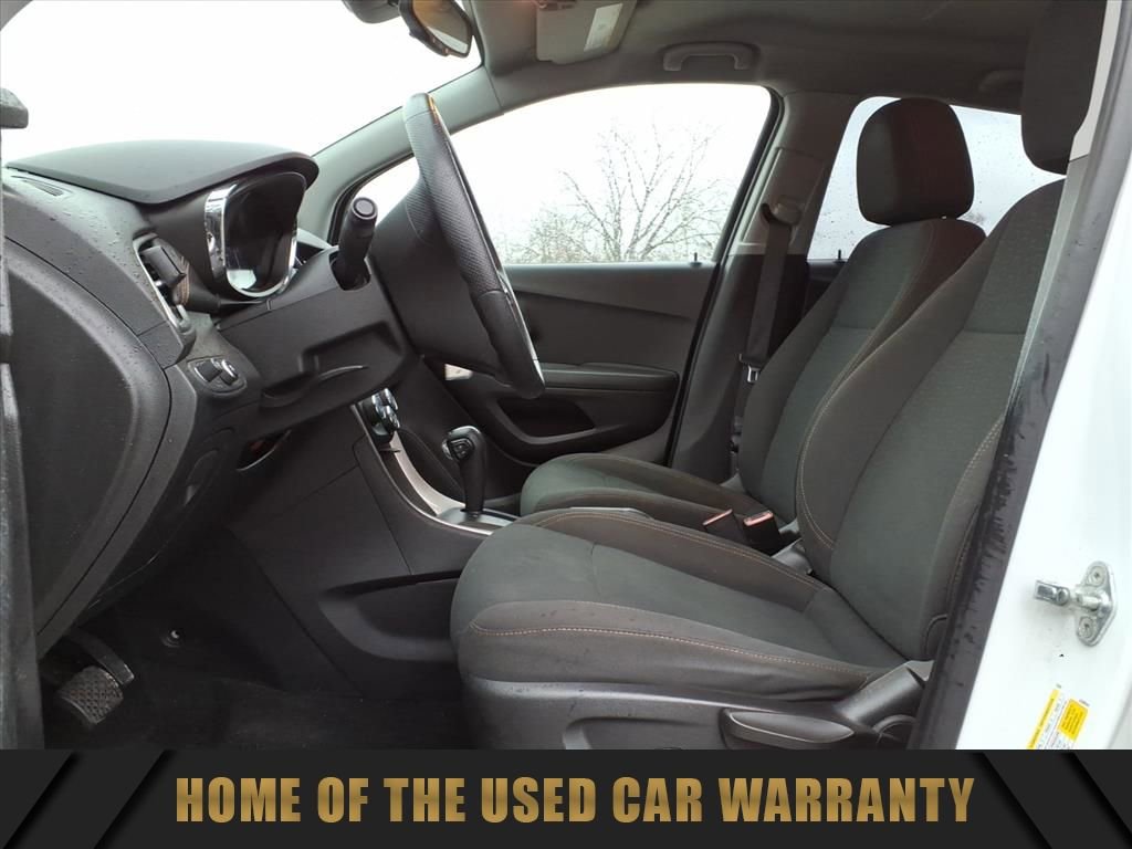 Used 2020 Chevrolet Trax LS w/ Tint and Cruise Package image 16