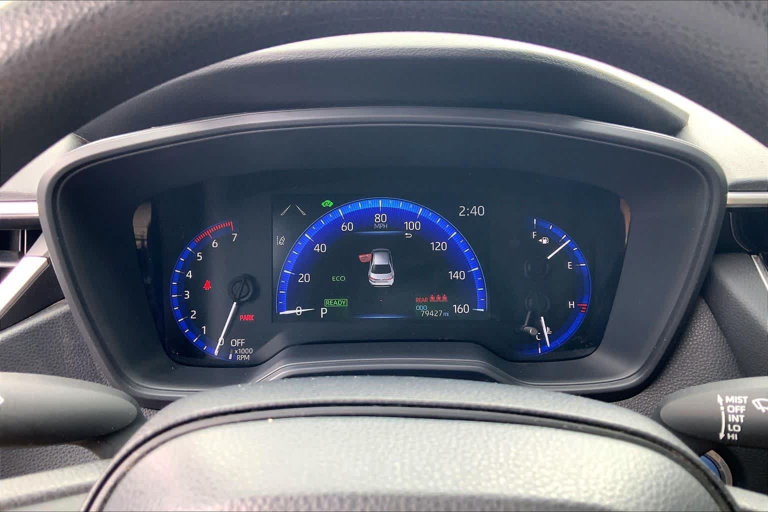 Used 2022 Toyota Corolla LE FWD image 26