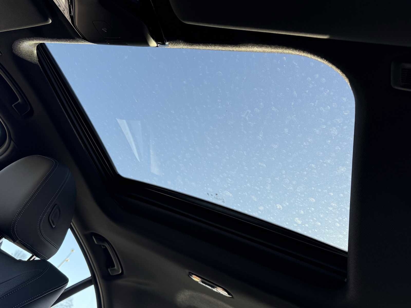 New 2026 BMW 330i xDrive Sedan w/ Premium Package image 27