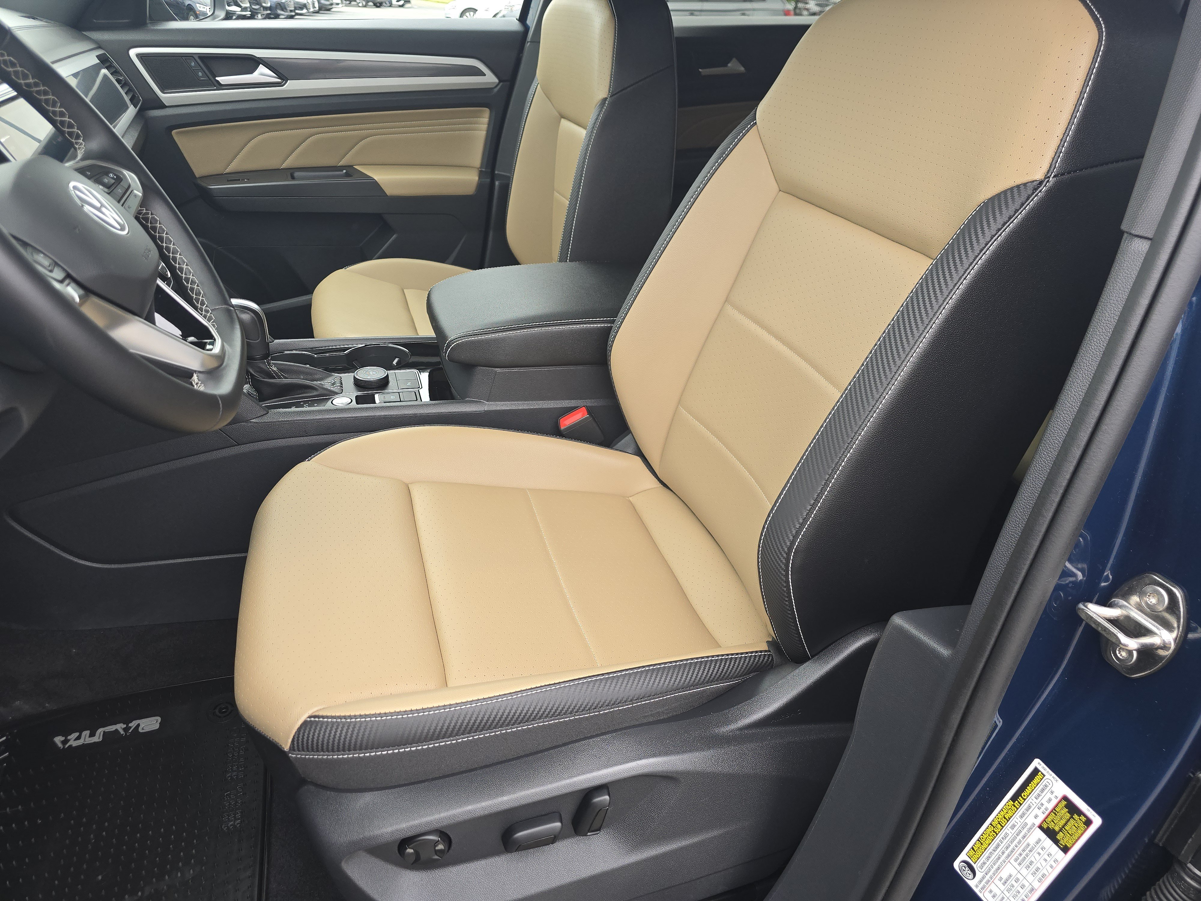 Certified 2023 Volkswagen Atlas Cross Sport SE AWD/4WD image 20