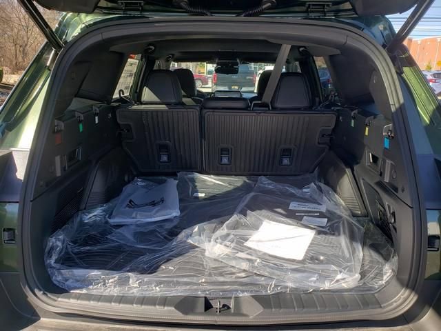 New 2026 Subaru Outback Touring XT image 5