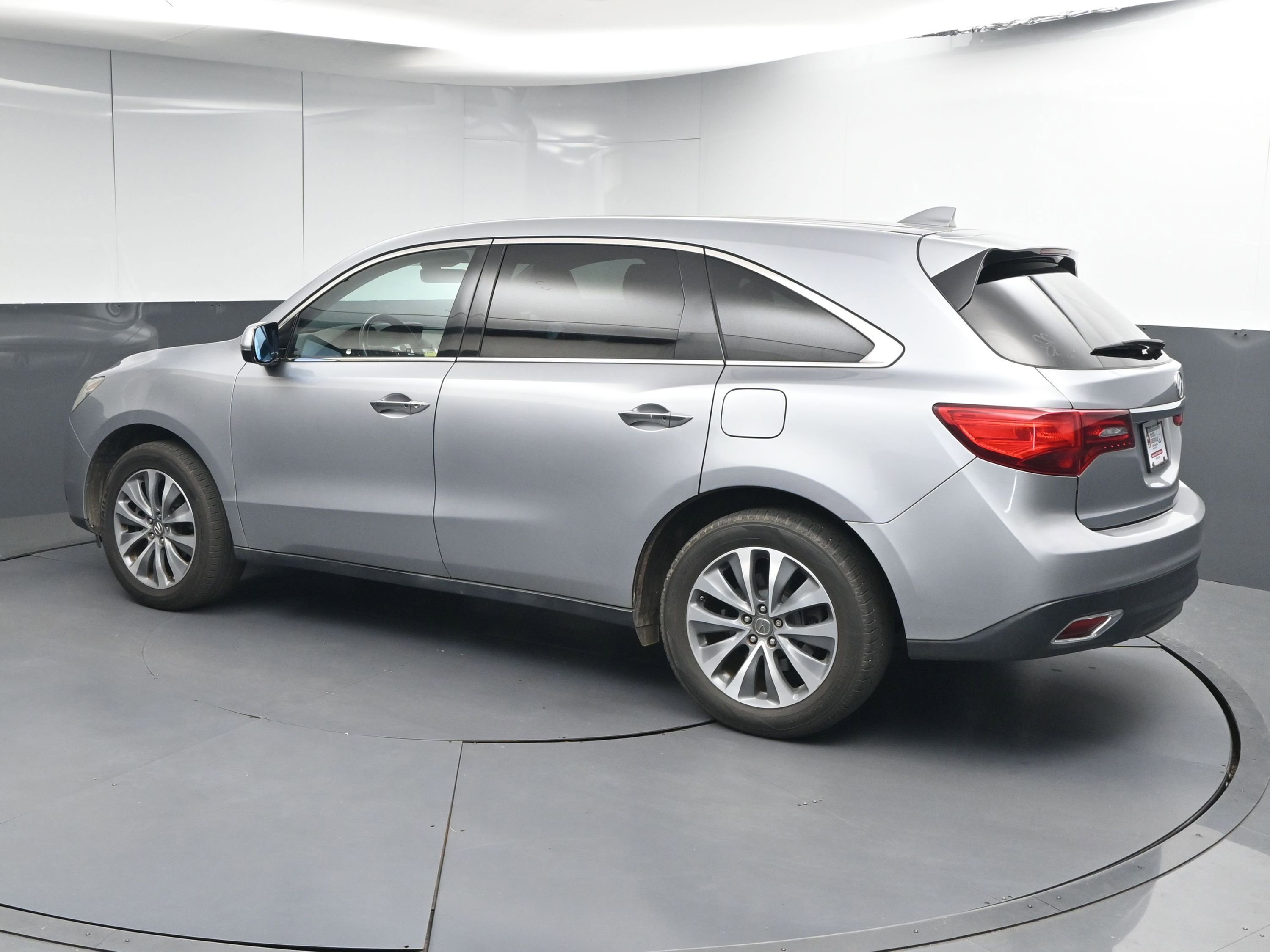 Used 2016 Acura MDX FWD w/ Technology Package image 6