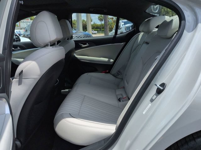 Used 2025 Genesis G70 3.3T Advanced AWD/4WD image 14