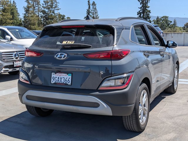 Used 2023 Hyundai Kona SEL w/ Convenience Package FWD image 5