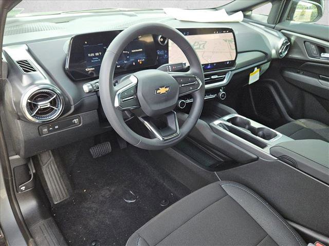 New 2026 Chevrolet Equinox EV LT image 3