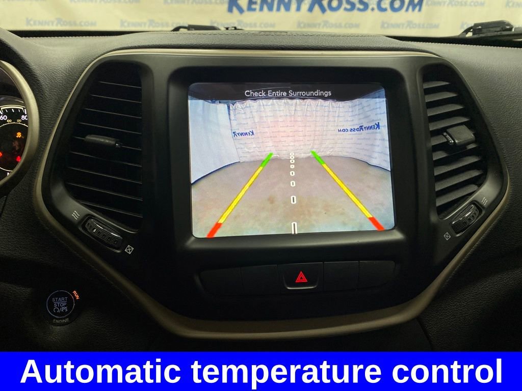 Used 2015 Jeep Cherokee Limited image 7