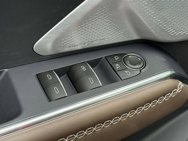 New 2026 GMC Acadia Denali Ultimate AWD/4WD image 9