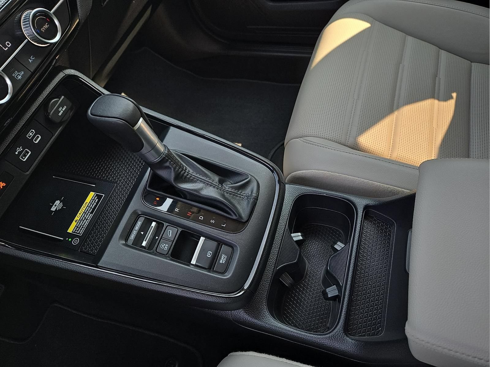 Used 2025 Honda CR-V EX-L image 21