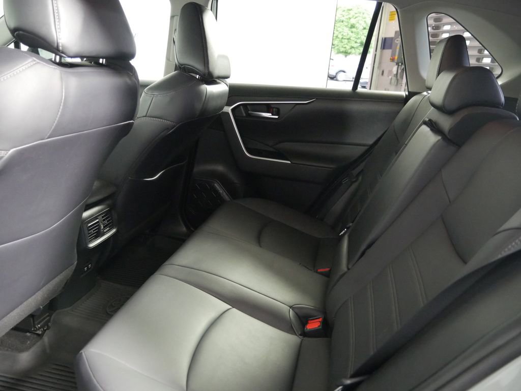 Used 2021 Toyota RAV4 XLE Premium AWD/4WD image 13