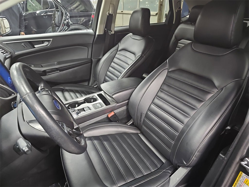 Used 2024 Ford Edge SEL image 14