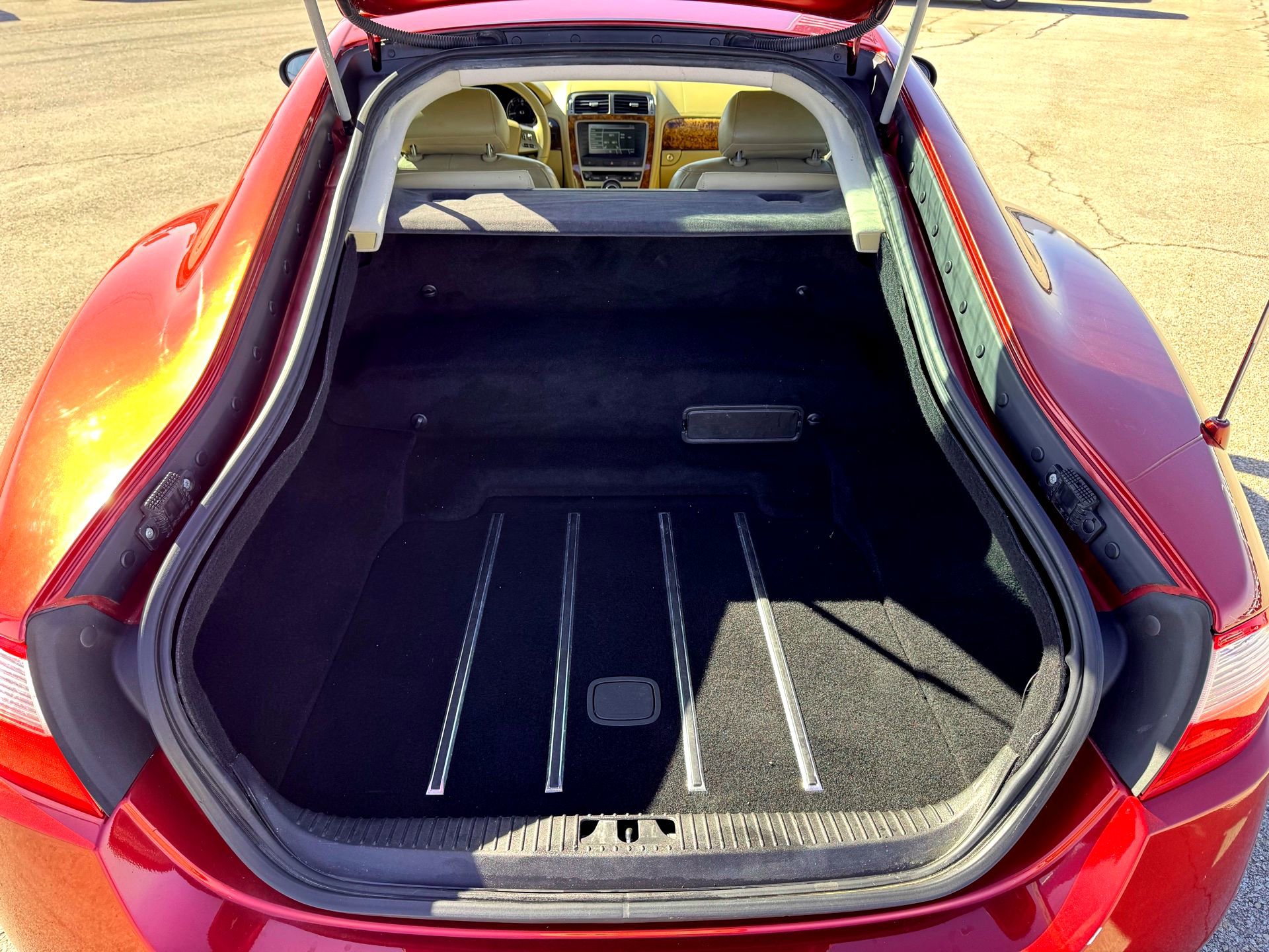 Used 2007 Jaguar XKR R image 9