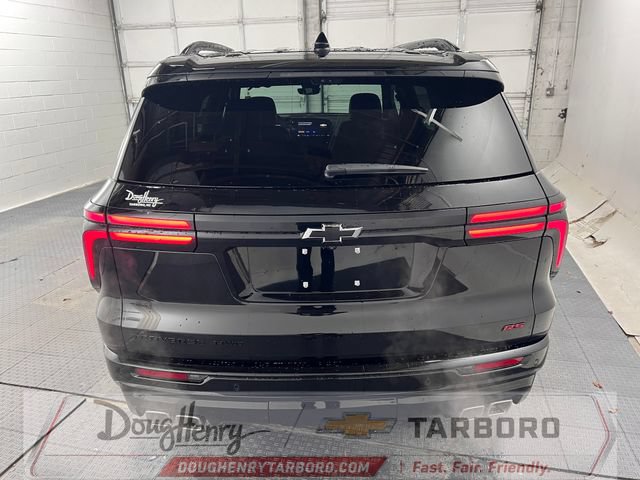 New 2026 Chevrolet Traverse RS w/ LPO, Floor Liner Package AWD/4WD image 9