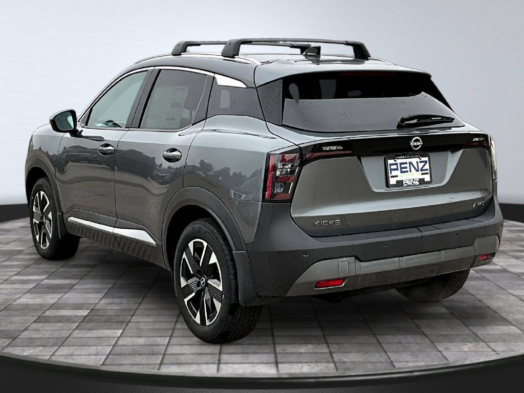 New 2026 Nissan Kicks SV w/ SV Premium Package AWD/4WD image 3