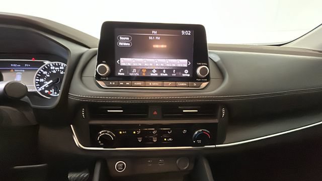 Used 2021 Nissan Rogue S AWD/4WD image 23