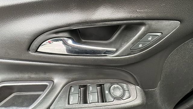 Used 2019 Chevrolet Equinox LT AWD/4WD image 24