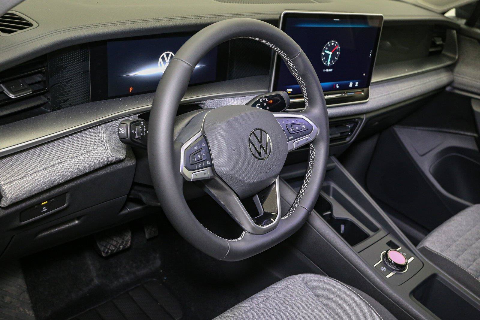 New 2026 Volkswagen Tiguan S AWD/4WD image 16