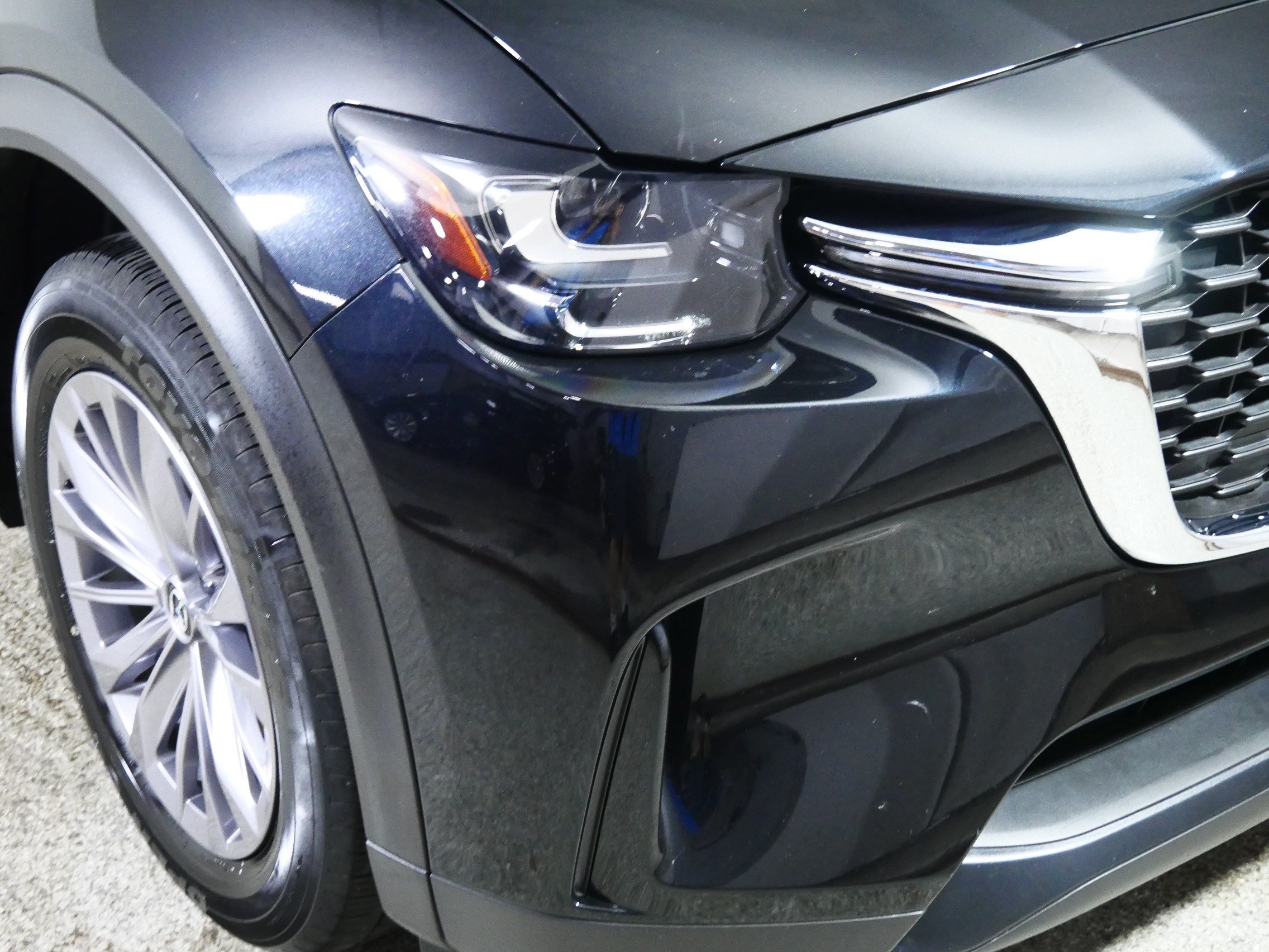 Used 2026 MAZDA CX-90 3.3 Turbo w/ Select Package AWD/4WD image 16
