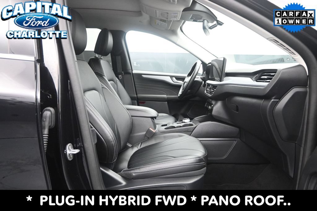 Used 2026 Ford Escape SE w/ PHEV Premium Package FWD image 13