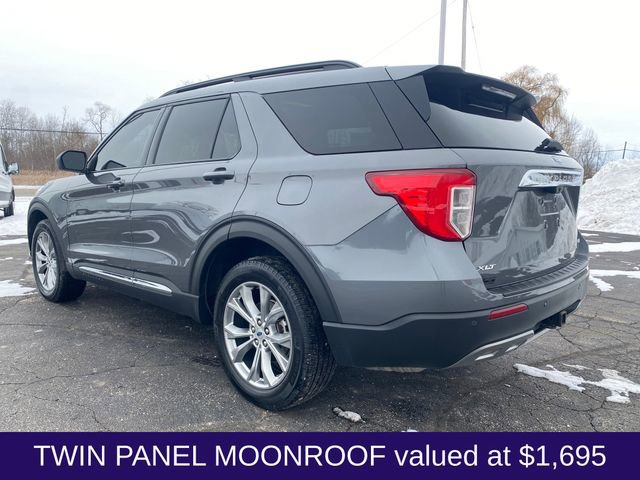 Used 2023 Ford Explorer XLT w/ Equipment Group 202A image 4