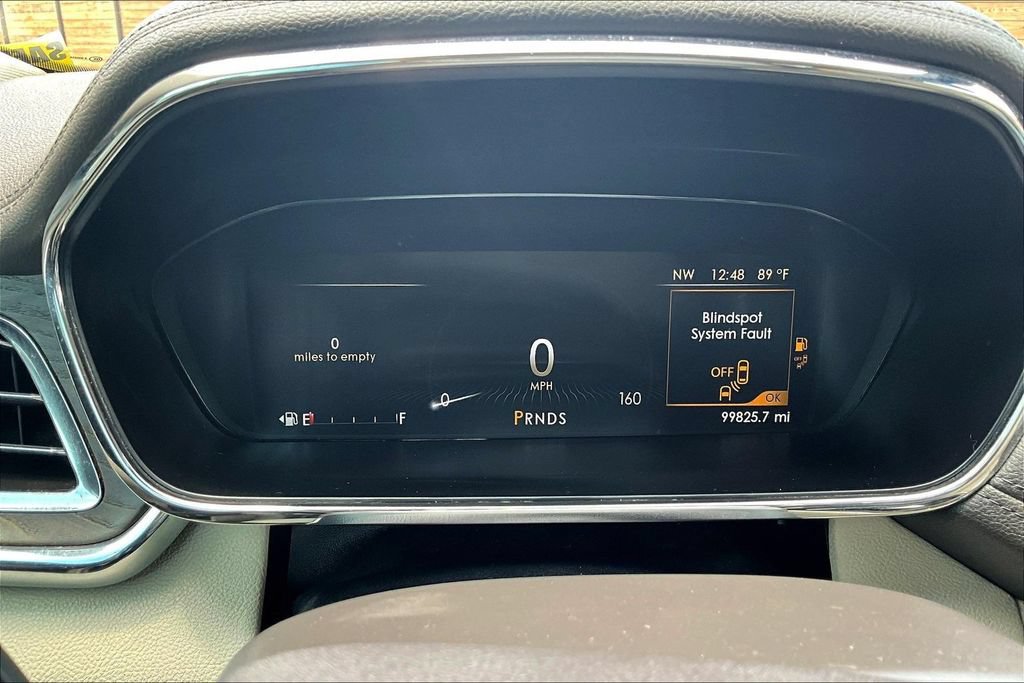Used 2017 Lincoln Continental Reserve w/ Technology Package FWD image 22