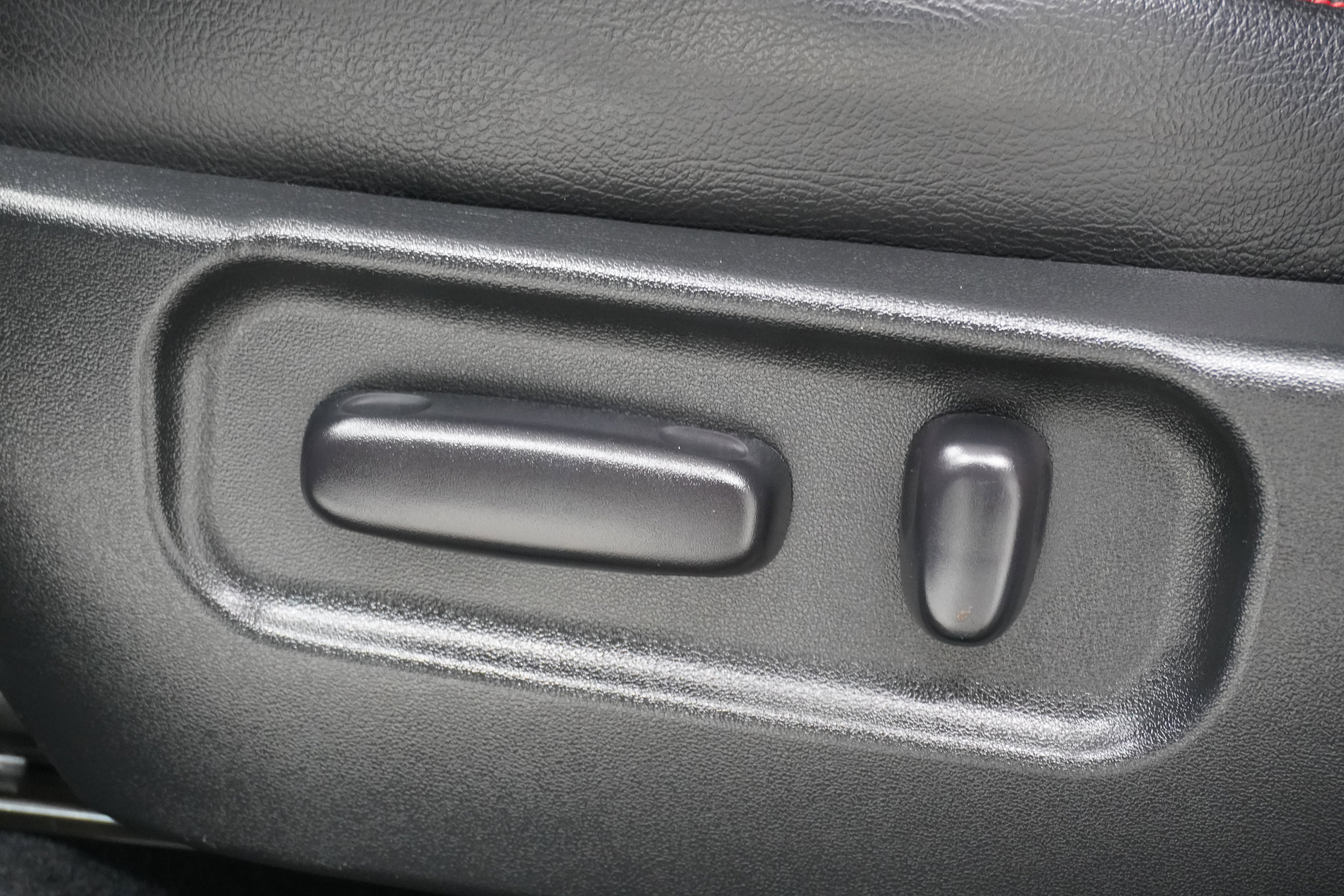 Used 2022 Toyota Tacoma TRD Off-Road image 15