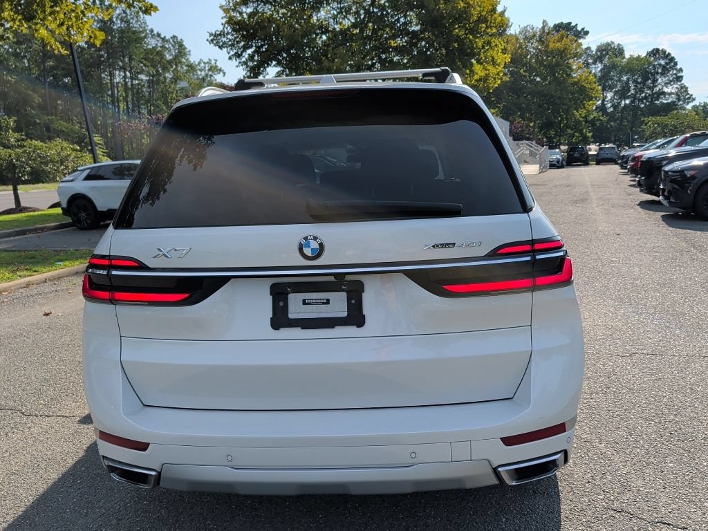 Used 2023 BMW X7 xDrive40i w/ Executive Package AWD/4WD image 6