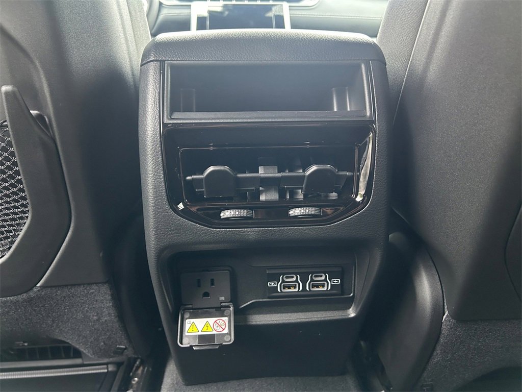 New 2025 Jeep Grand Cherokee 4WD image 22