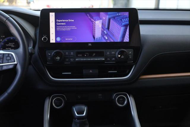 Certified 2024 Toyota Grand Highlander AWD Hybrid image 28