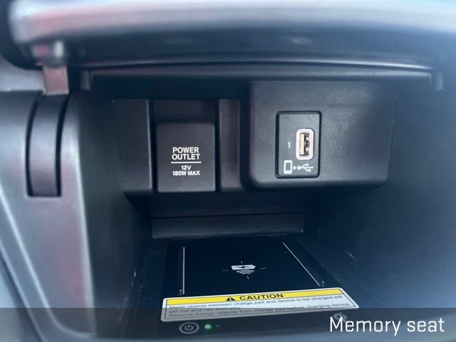 Used 2018 Honda Accord Touring image 30
