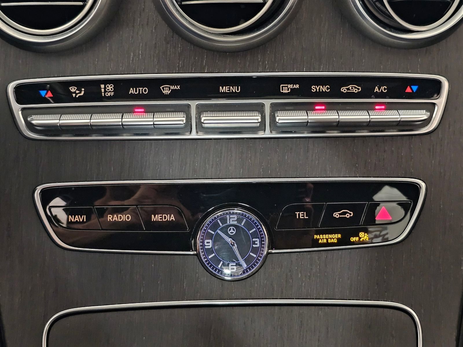 Used 2019 Mercedes-Benz C 300 4MATIC Sedan image 12