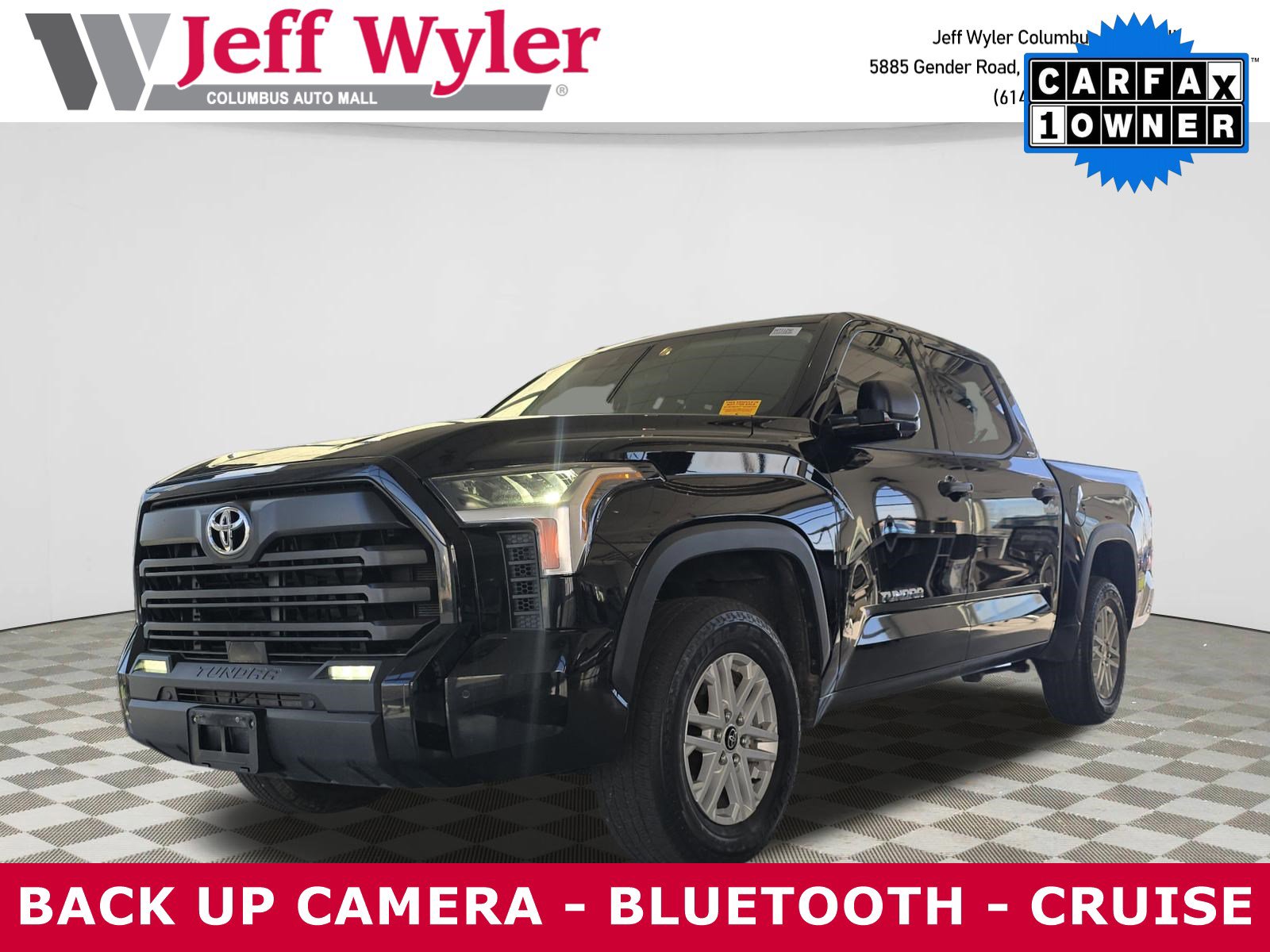 Used 2022 Toyota Tundra SR5 w/ SR5 Convenience Package image 1