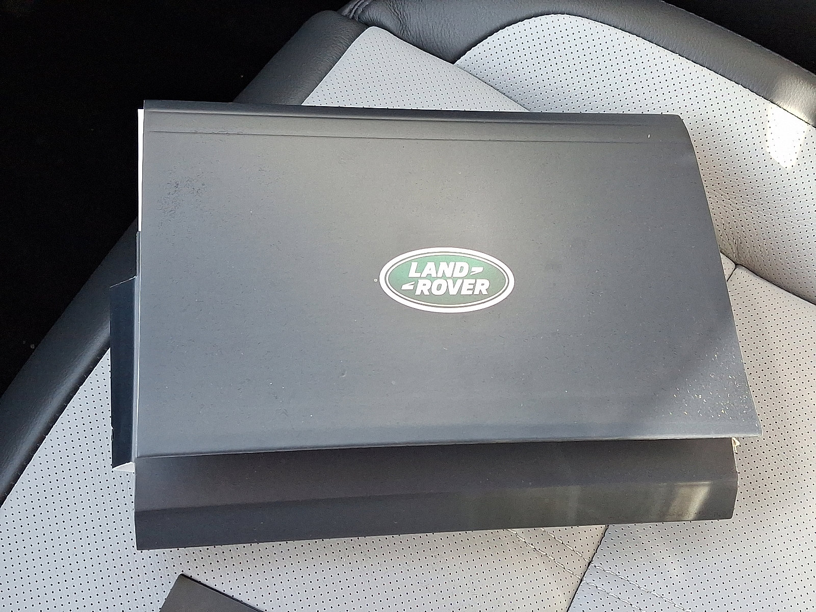 Used 2025 Land Rover Range Rover Velar S image 24