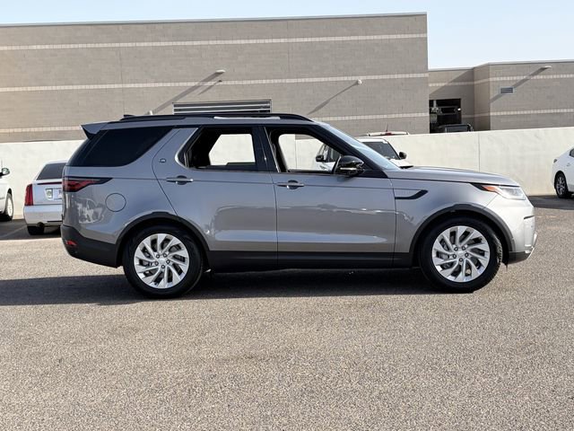 Used 2025 Land Rover Discovery S AWD/4WD image 27