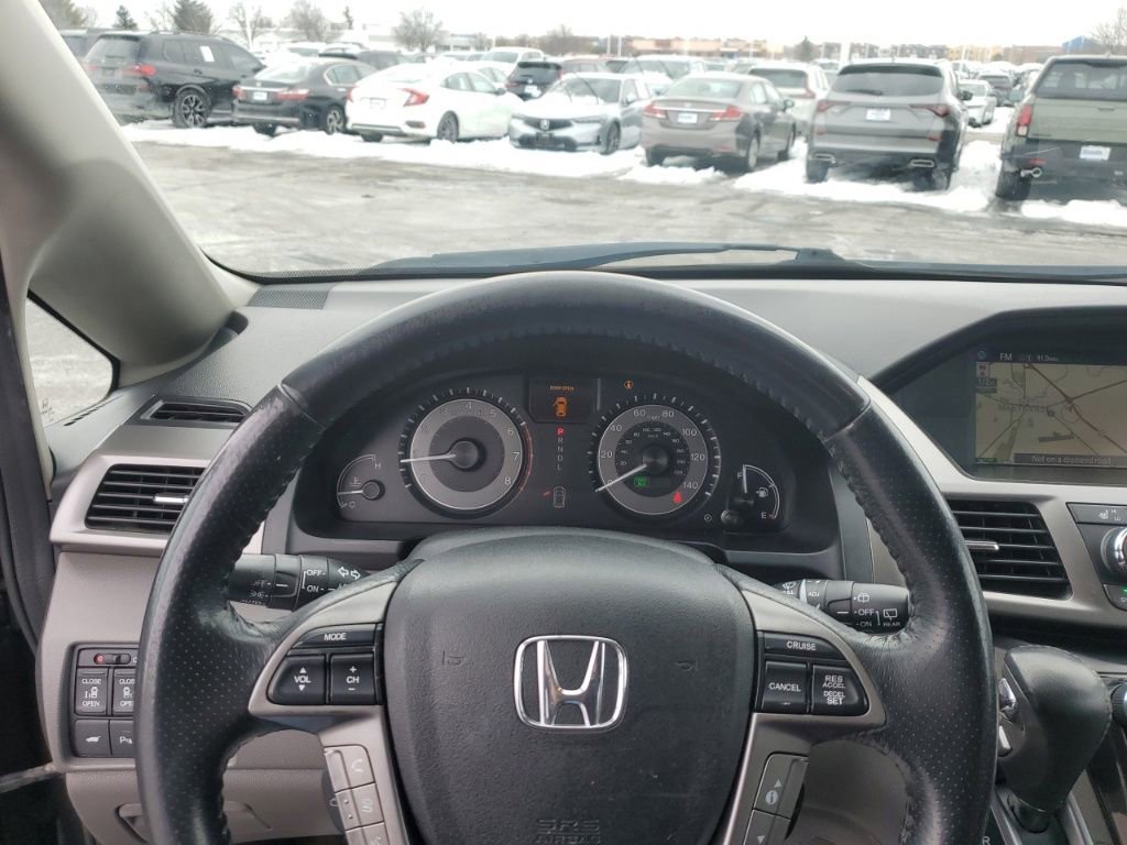 Used 2016 Honda Odyssey Touring Elite image 13