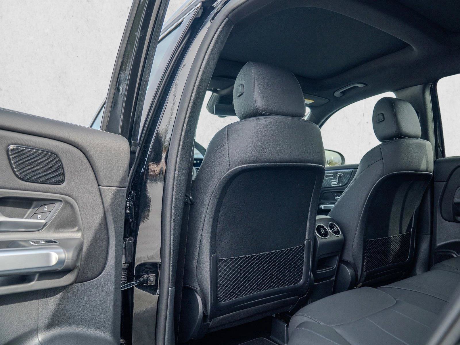 New 2026 Mercedes-Benz GLB 250 4MATIC image 18
