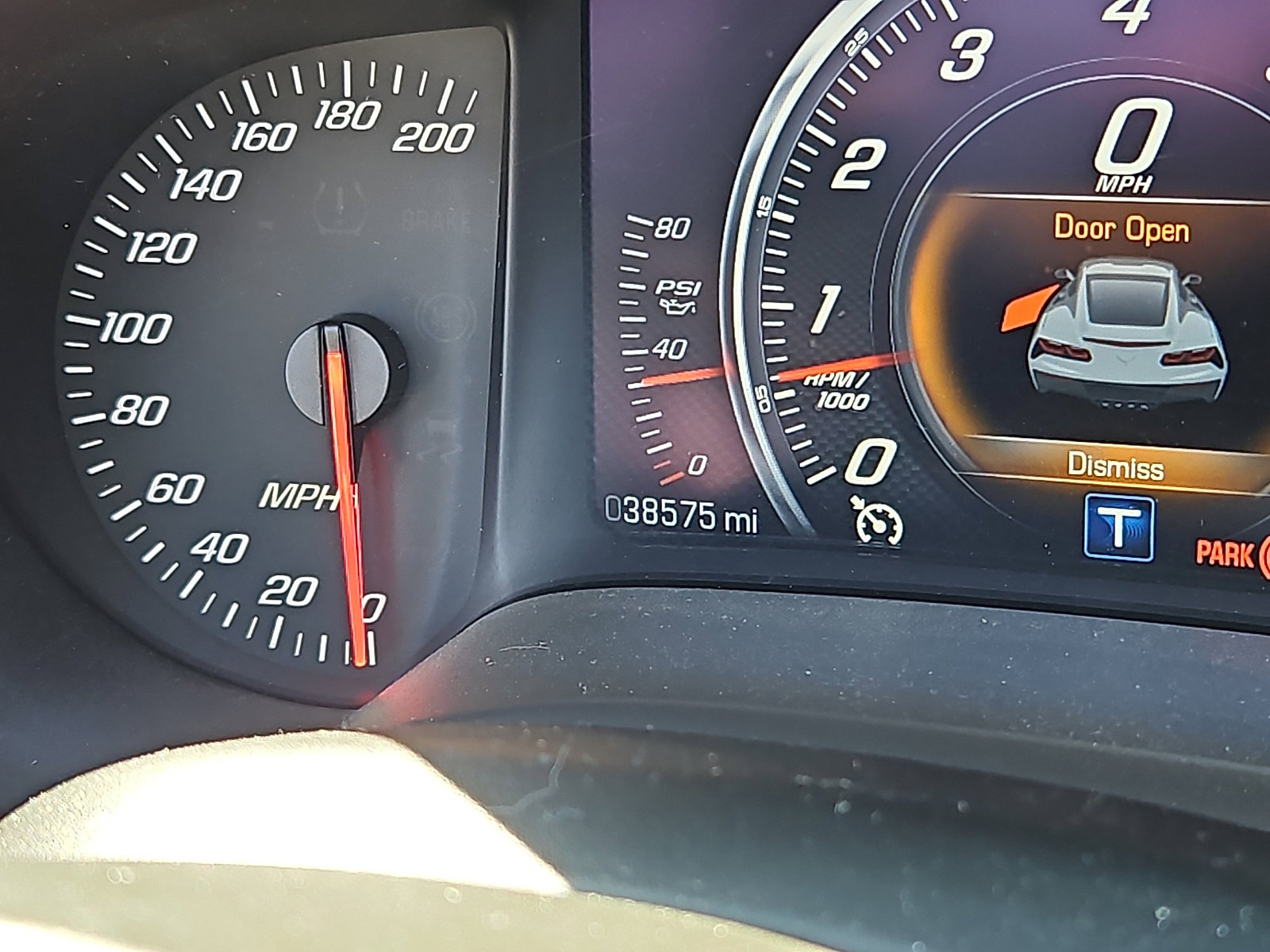 Used 2014 Chevrolet Corvette Stingray Convertible w/ 2LT Preferred Equipment Group image 19