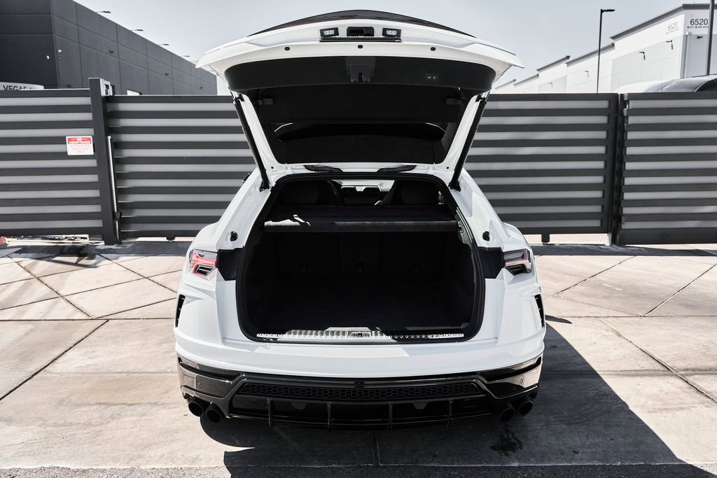 Used 2021 Lamborghini Urus image 15