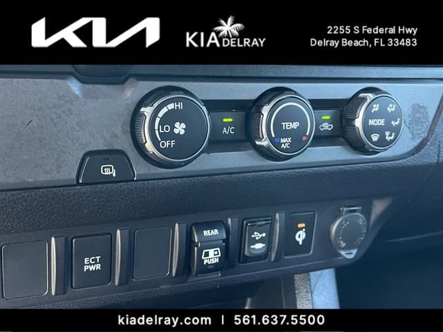 Used 2019 Toyota Tacoma TRD Sport image 20