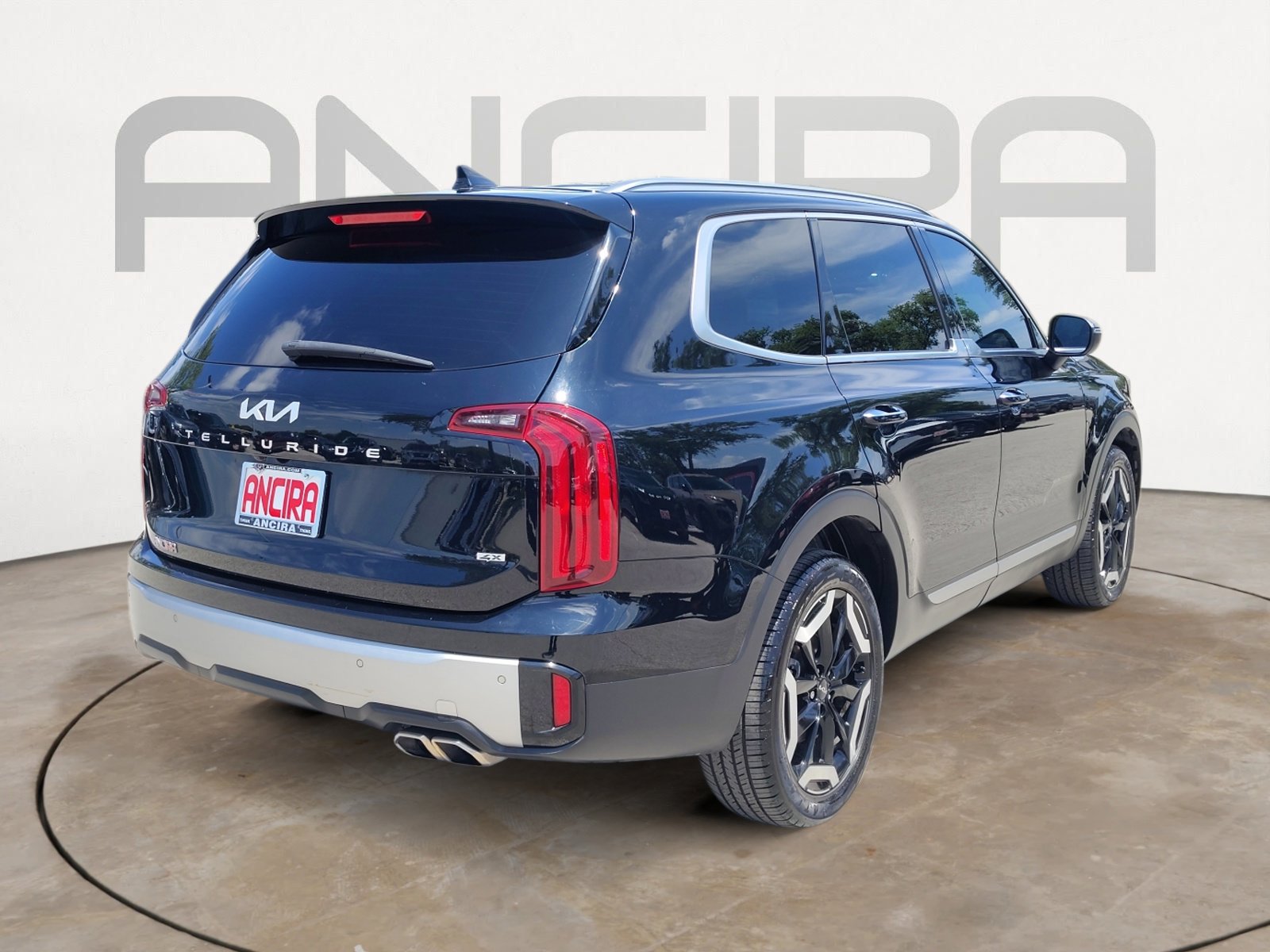 Used 2023 Kia Telluride S AWD/4WD image 14