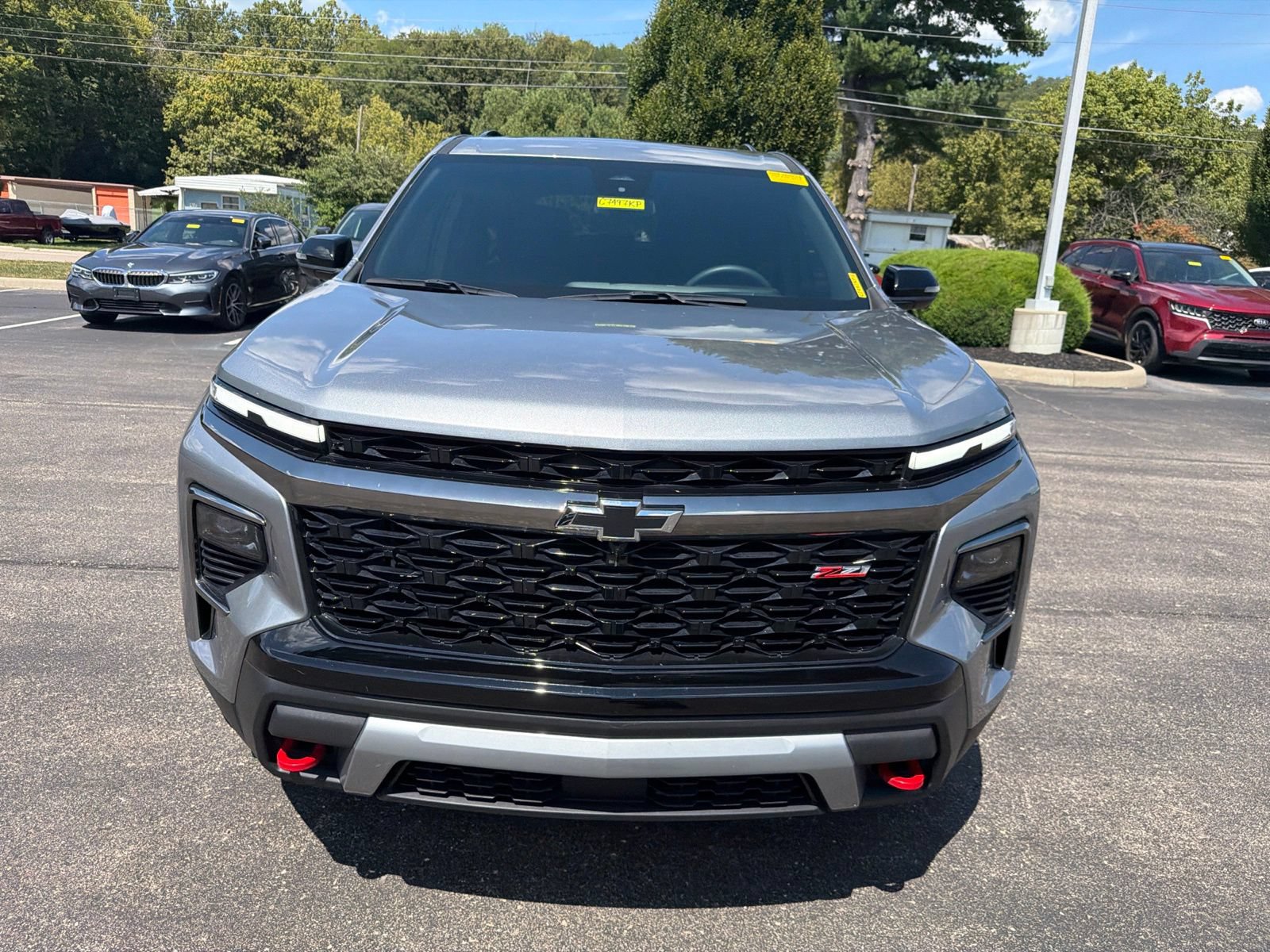 Used 2024 Chevrolet Traverse Z71 w/ LPO, Floor Liner Package AWD/4WD image 8