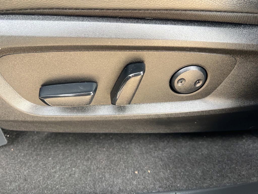 Certified 2024 Nissan Pathfinder SL image 49