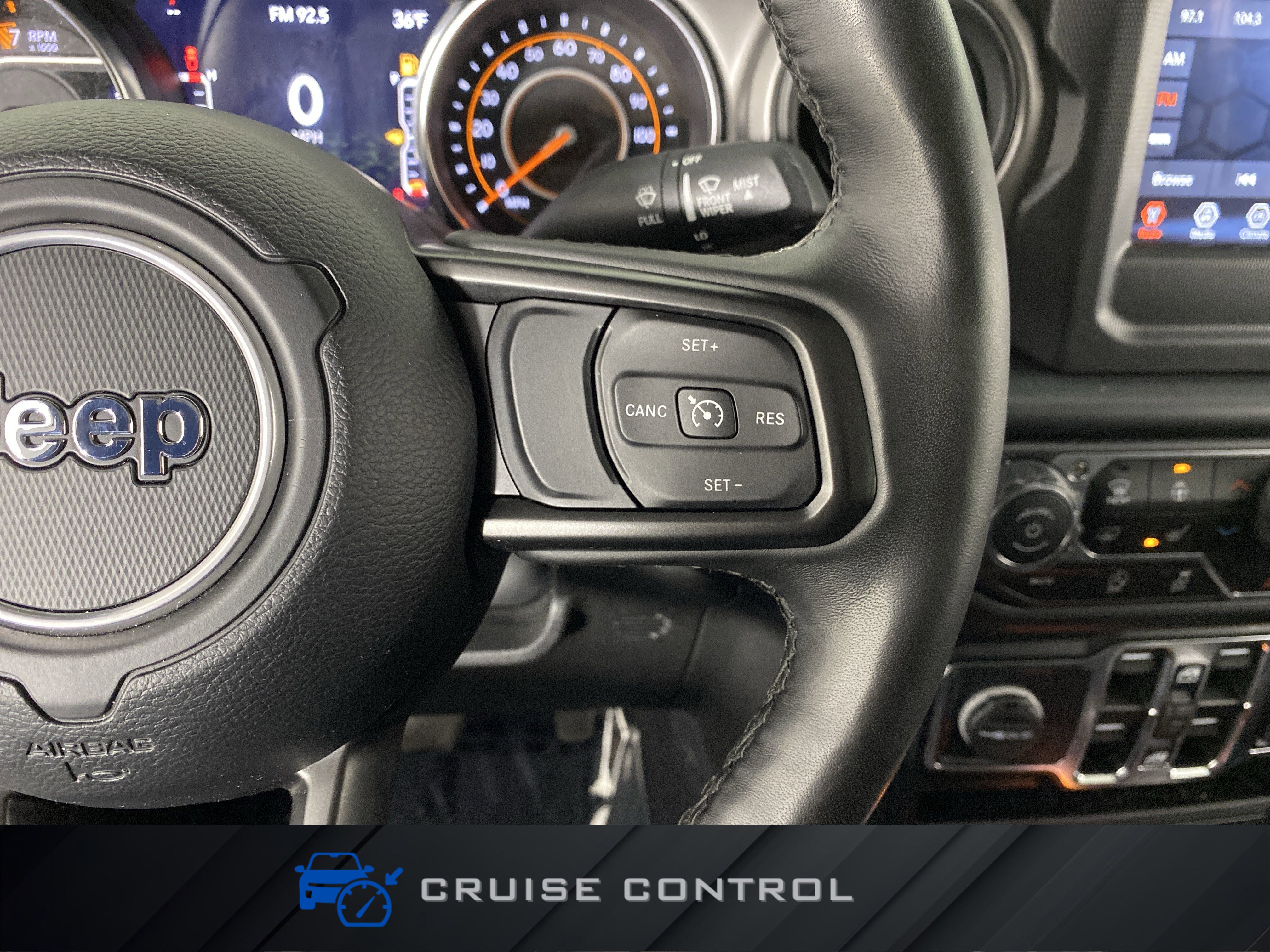 Used 2022 Jeep Gladiator Willys AWD/4WD image 23