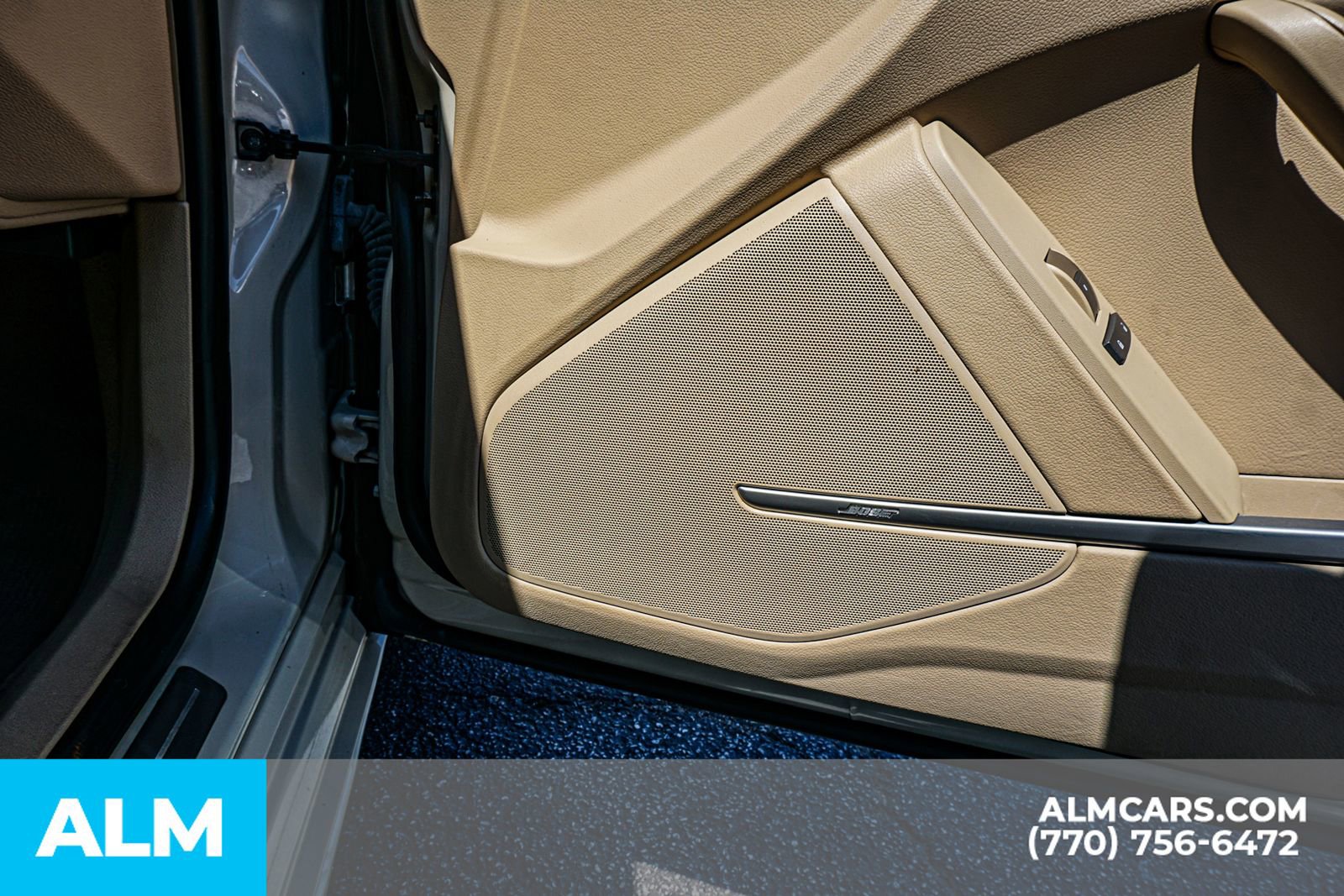 Used 2011 Cadillac CTS Luxury RWD image 44