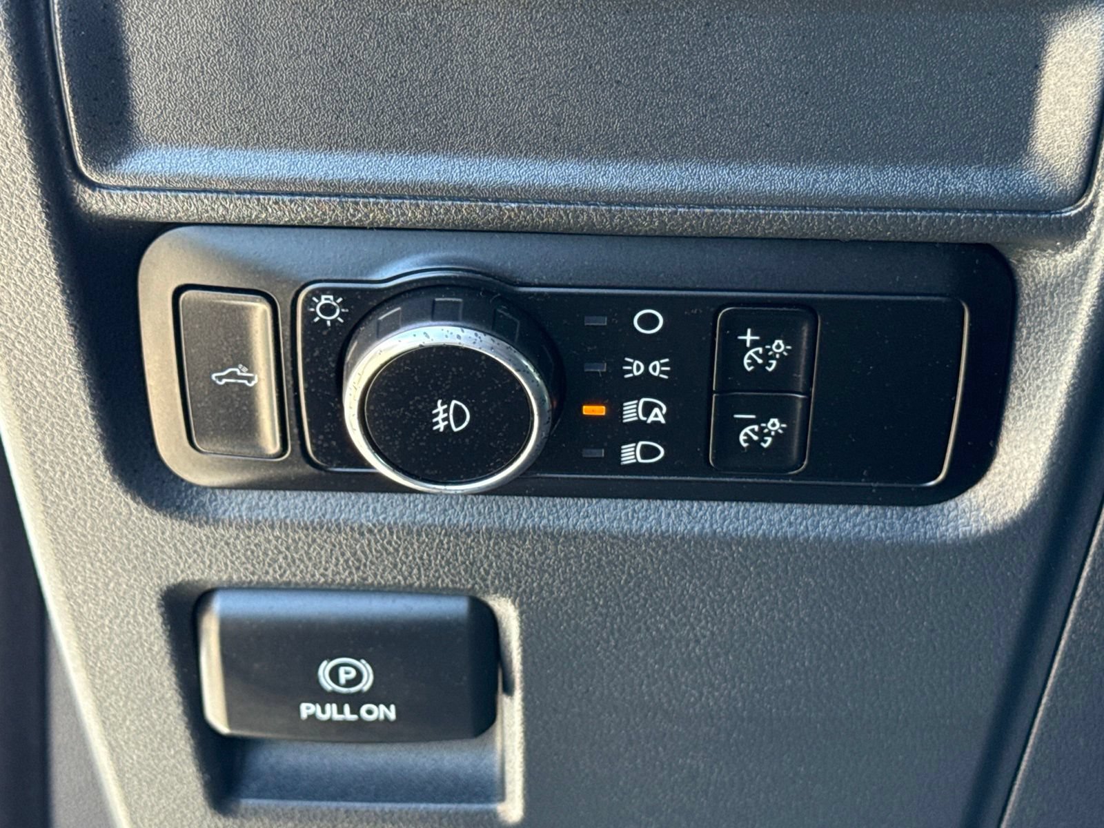 Used 2024 Ford F150 XL w/ Equipment Group 103A High RWD image 25