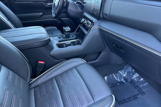 Used 2025 GMC Sierra 1500 AT4X image 19