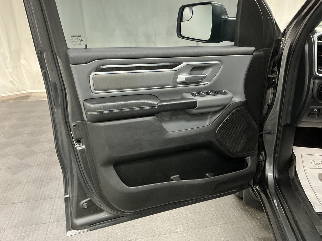 Used 2022 RAM 1500 Big Horn AWD/4WD image 22