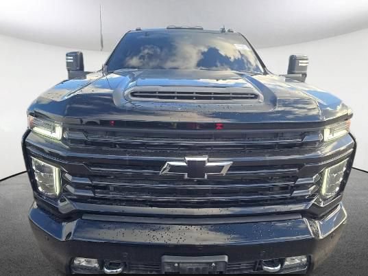 Used 2022 Chevrolet Silverado 2500 High Country w/ Z71 Off-Road Package AWD/4WD image 2
