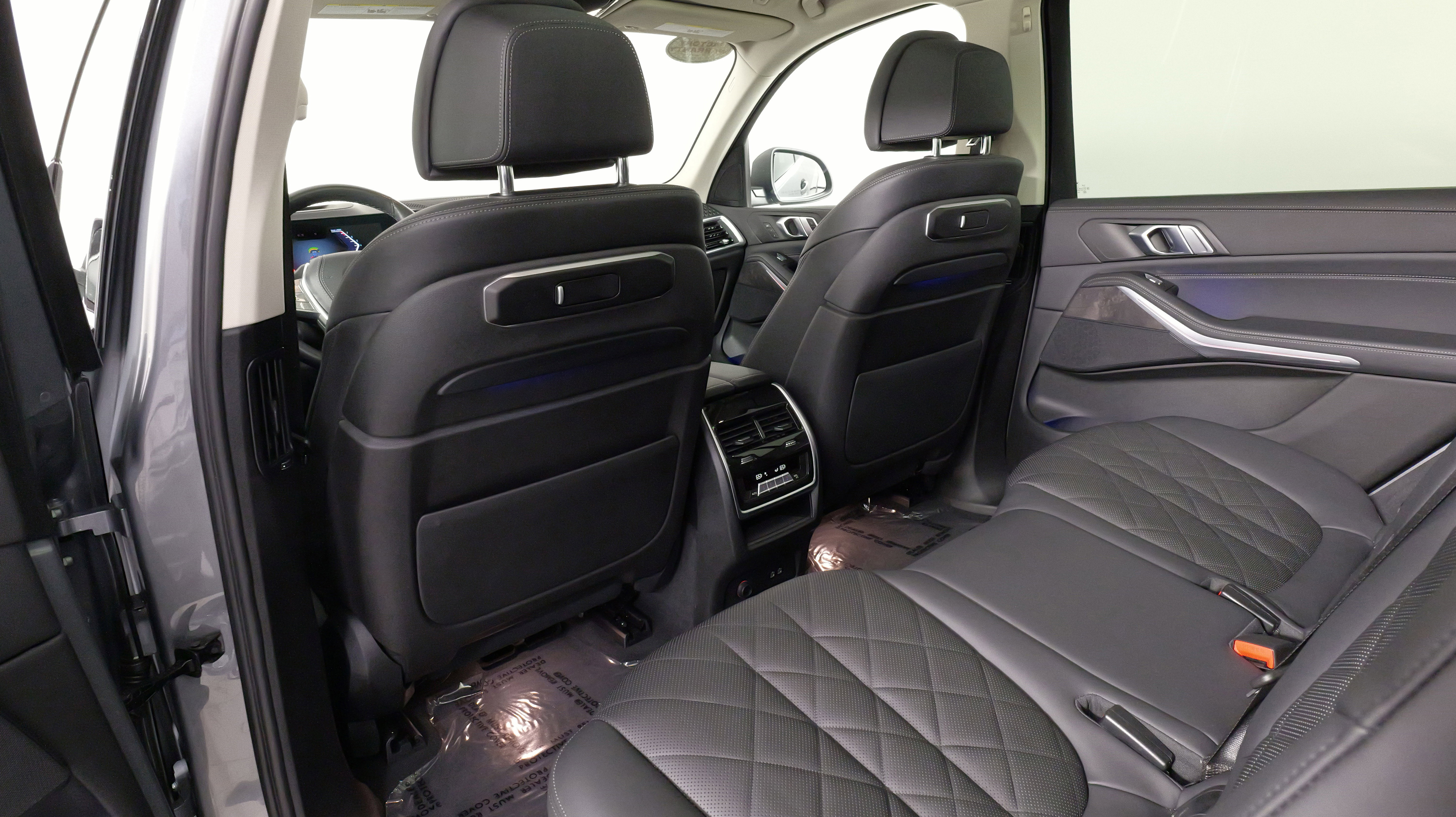 Used 2023 BMW X7 xDrive40i image 36